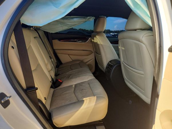 2018 CADILLAC XT5 Premium Luxury