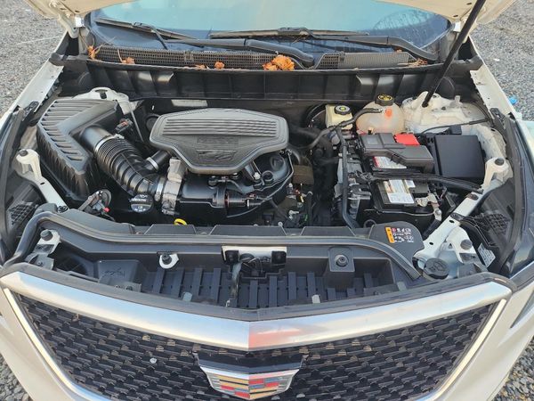 2018 CADILLAC XT5 Premium Luxury