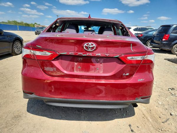 2020 TOYOTA CAMRY LE