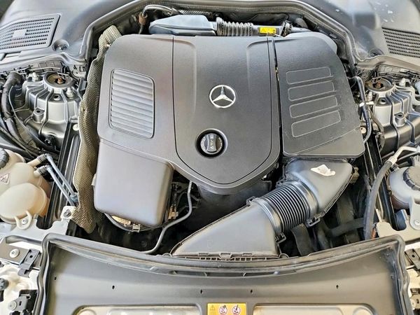 2022 MERCEDES-BENZ C C300