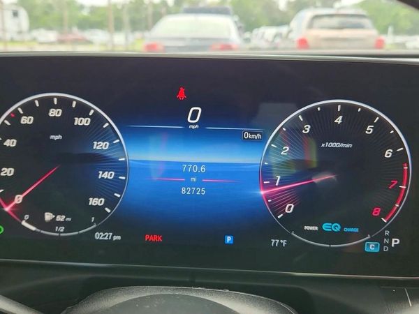 2022 MERCEDES-BENZ C C300