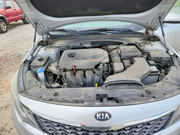 2019 KIA OPTIMA LX, S