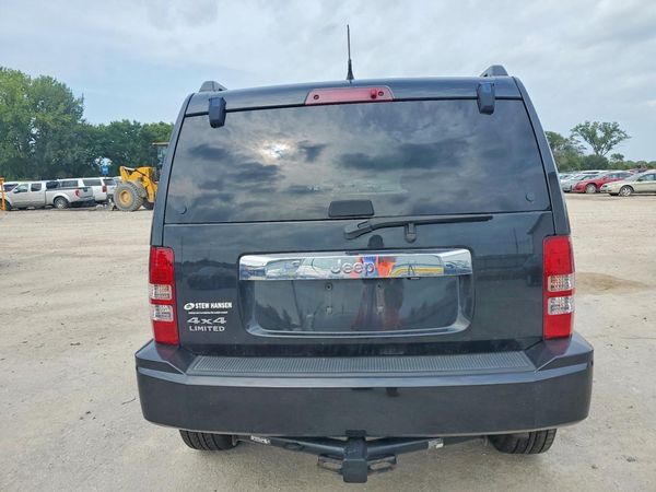 2012 JEEP LIBERTY Jet