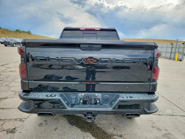 2021 CHEVROLET SILVERADO Trail Boss - LT — DIRR