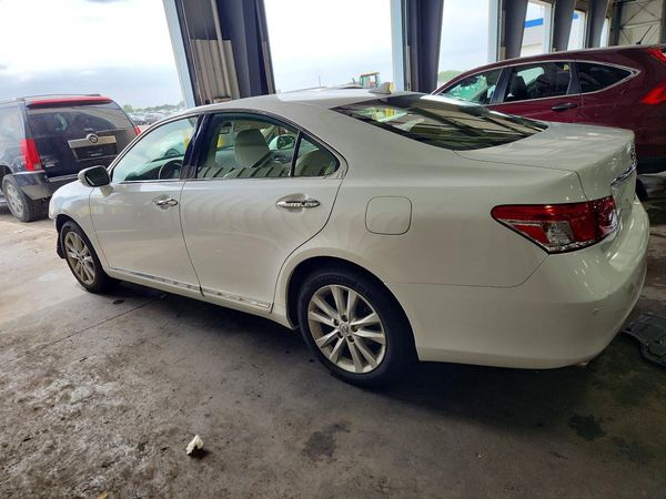 2012 LEXUS ES