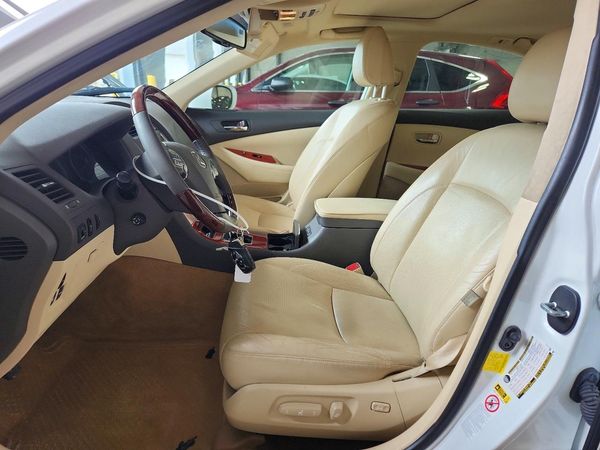 2012 LEXUS ES