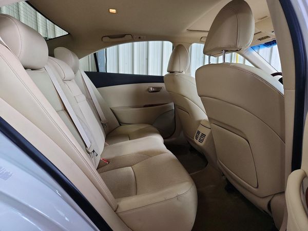 2012 LEXUS ES