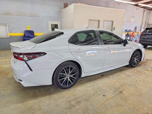 2024 TOYOTA CAMRY