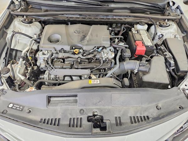2024 TOYOTA CAMRY