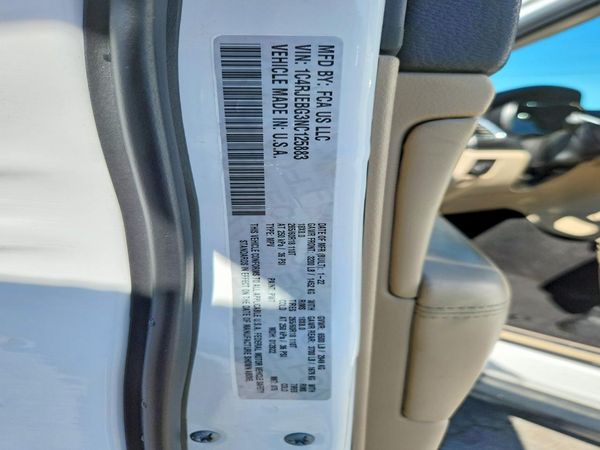 2022 JEEP GRAND CHEROKEE Limited, Limited X