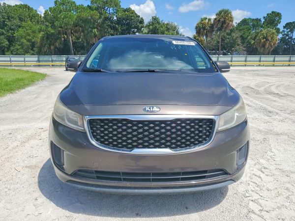2017 KIA SEDONA LX