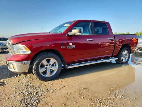2014 RAM 1500 SLT