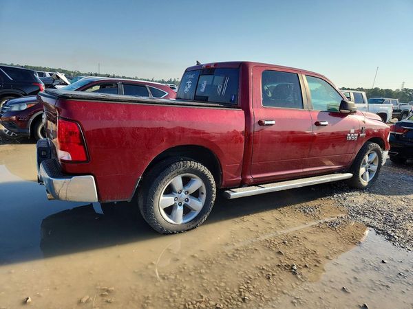 2014 RAM 1500 SLT