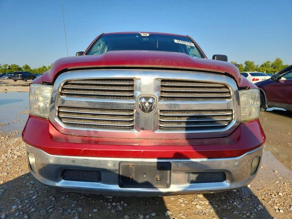 2014 RAM 1500 SLT