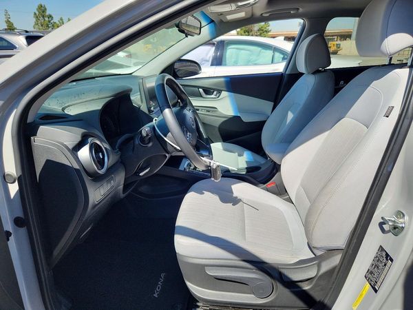 2022 HYUNDAI KONA
