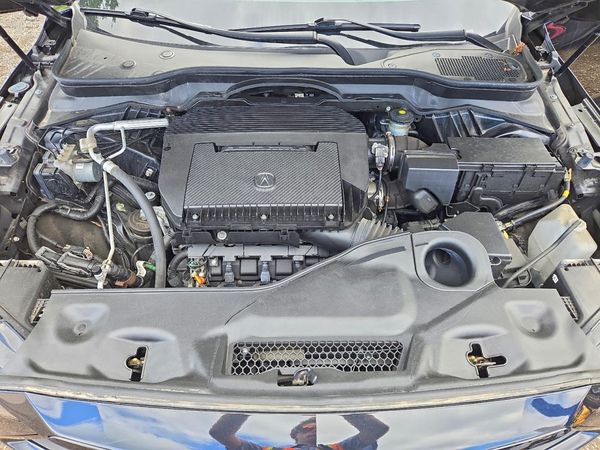 2022 ACURA MDX A-SPEC — Engine bay