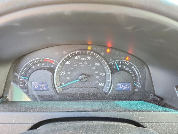 2015 TOYOTA CAMRY