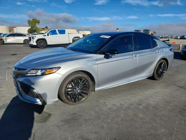2021 TOYOTA CAMRY