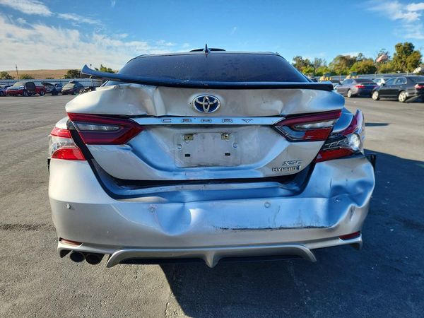 2021 TOYOTA CAMRY