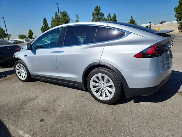 2017 TESLA MODEL X