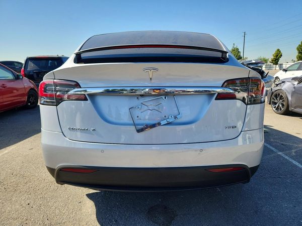 2017 TESLA MODEL X