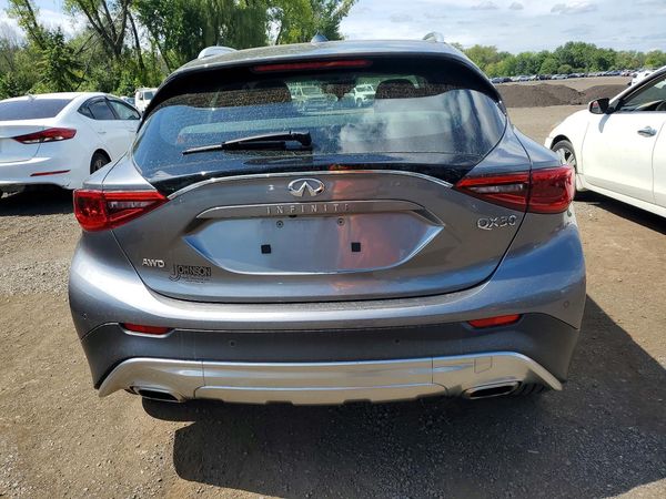 2017 INFINITI QX30
