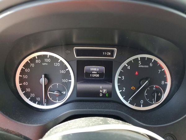 2017 INFINITI QX30