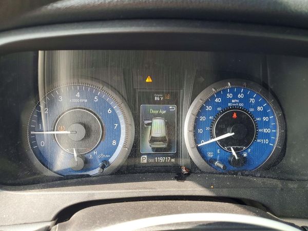 2019 TOYOTA SIENNA