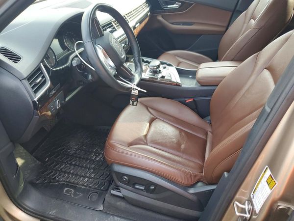 2018 AUDI Q7 quattro Premium Plus