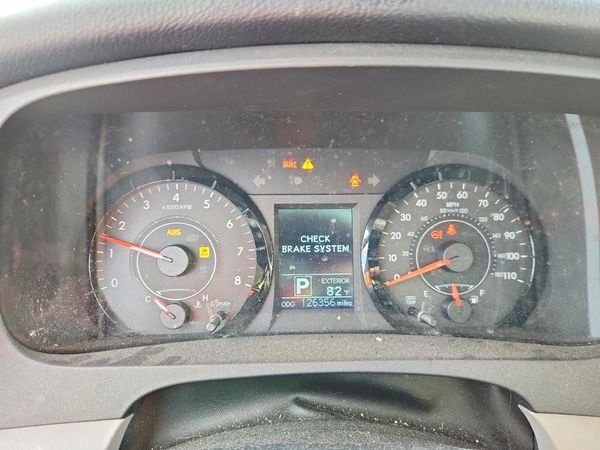 2015 TOYOTA SIENNA