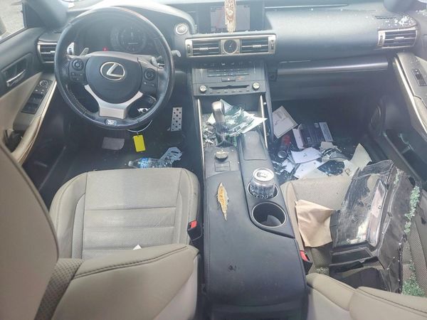 2016 LEXUS IS350