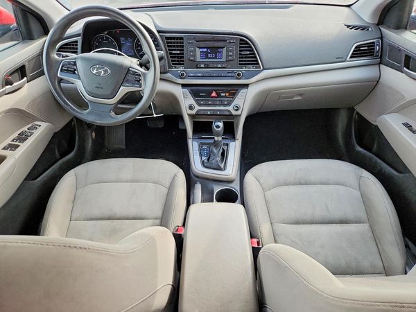 2017 HYUNDAI ELANTRA SE Base