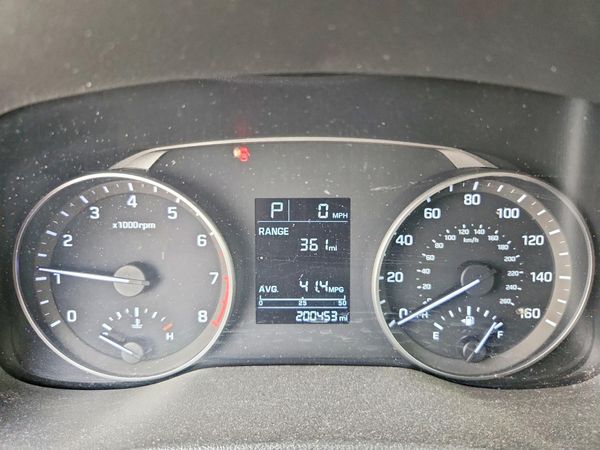 2017 HYUNDAI ELANTRA SE Base