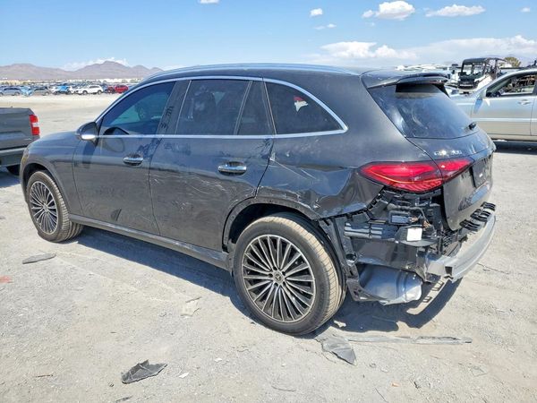 2026 MERCEDES-BENZ GLC