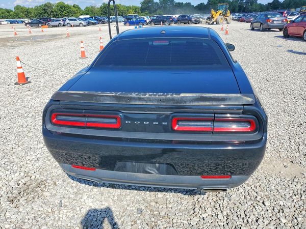2015 DODGE CHALLENGER SXT