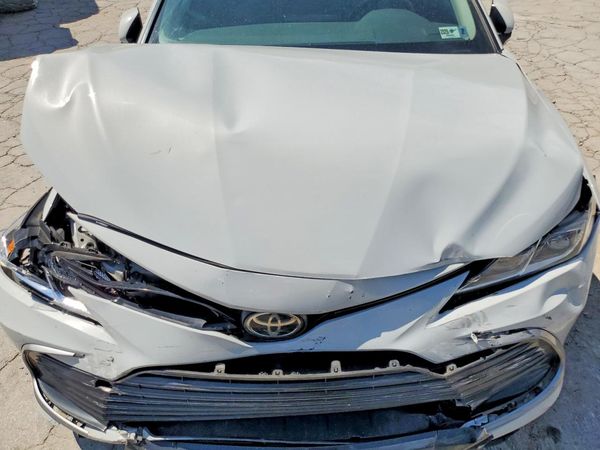 2022 TOYOTA CAMRY