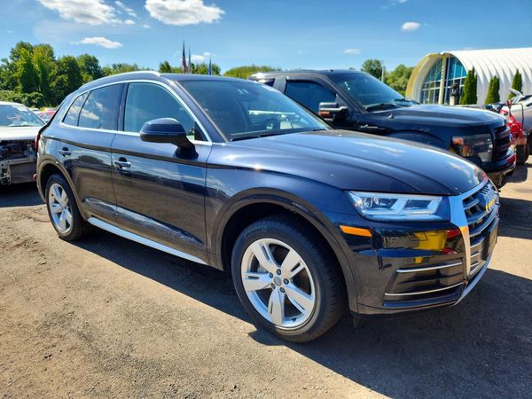 2019 AUDI Q5 quattro Premium Plus