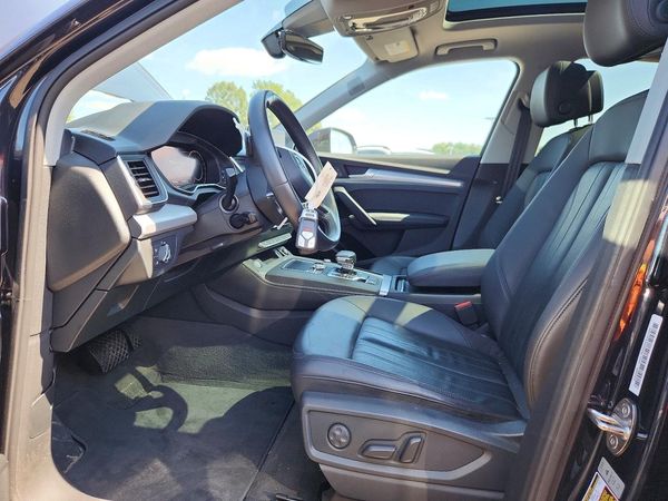 2019 AUDI Q5 quattro Premium Plus