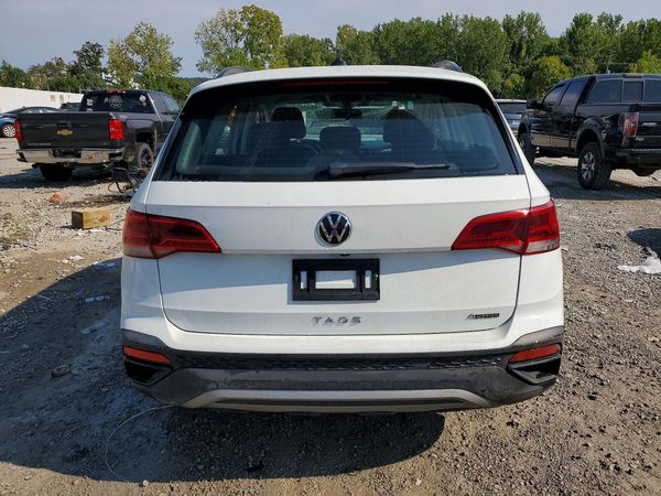 2022 VOLKSWAGEN TAOS 4Motion S