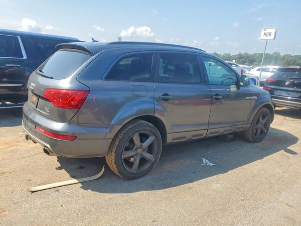 2015 AUDI Q7 Premium Plus
