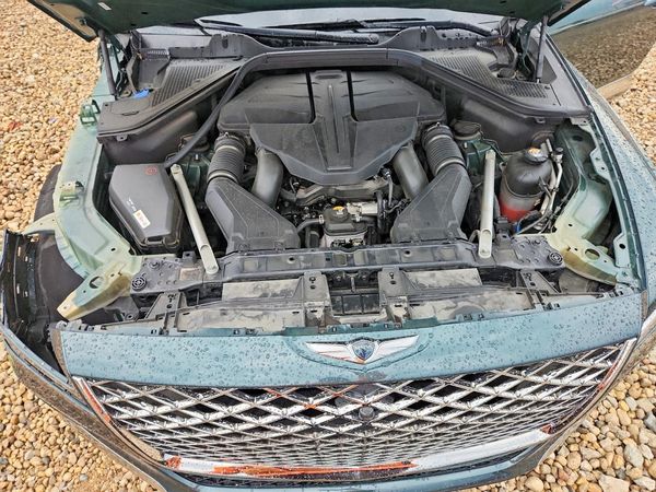 2023 GENESIS GV80
