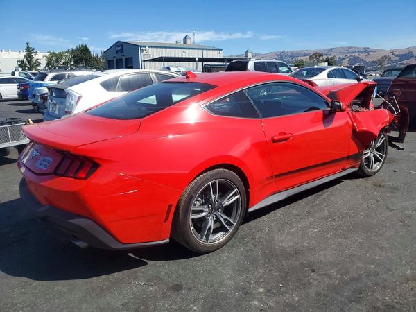 2025 FORD MUSTANG