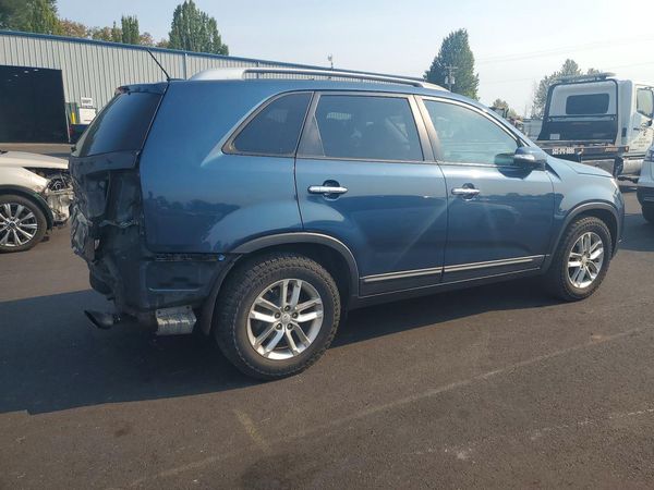 2015 KIA SORENTO GL