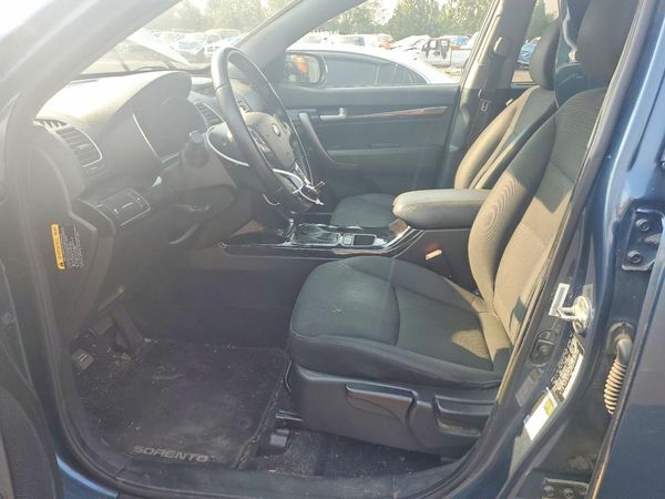 2015 KIA SORENTO GL