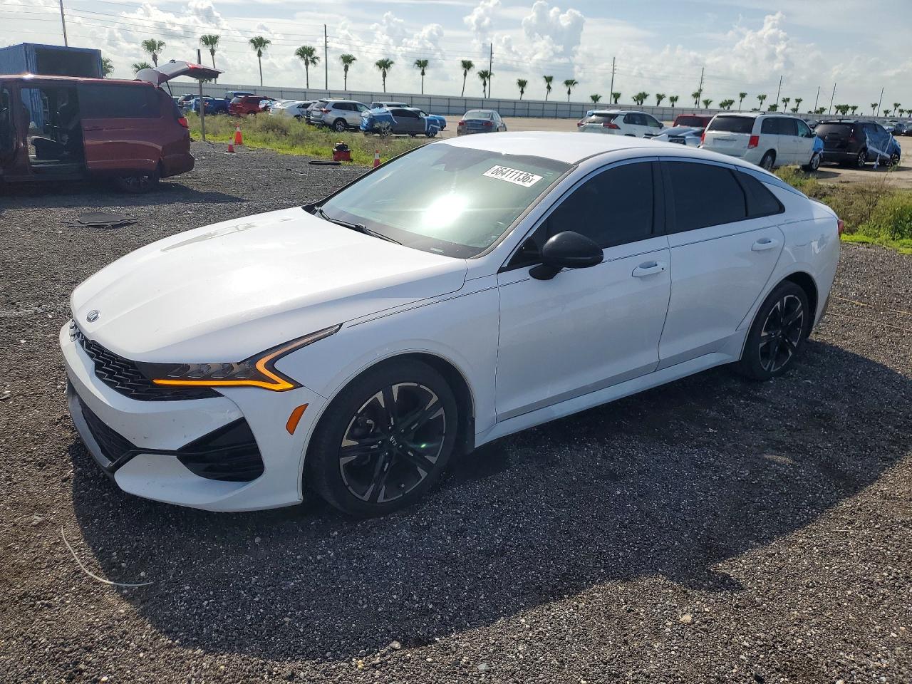 2021 KIA K5