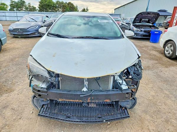 2017 TOYOTA COROLLA