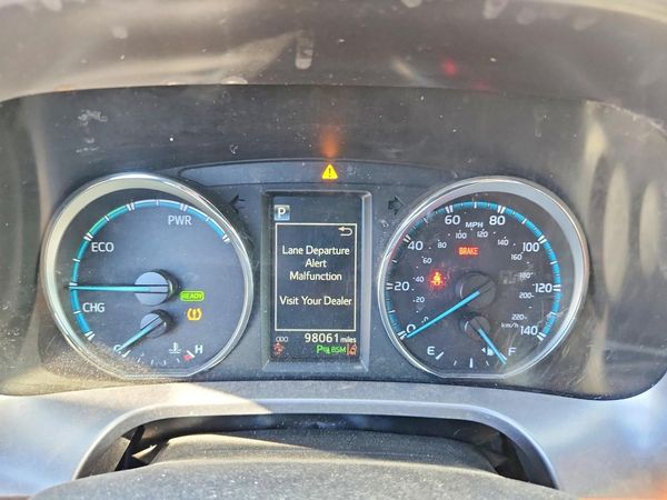 2018 TOYOTA RAV4 SE — ODOM