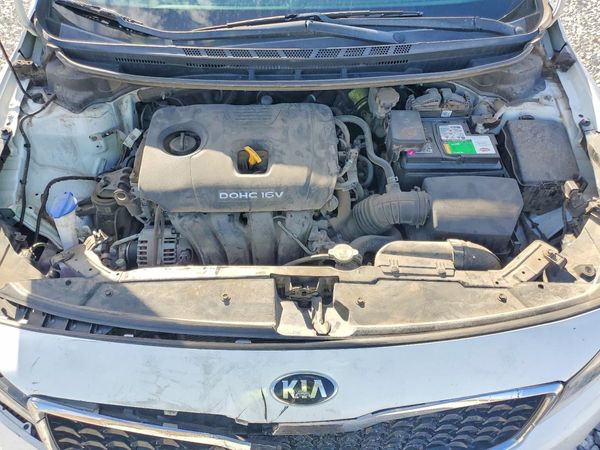2018 KIA FORTE LX Pop,S,EX