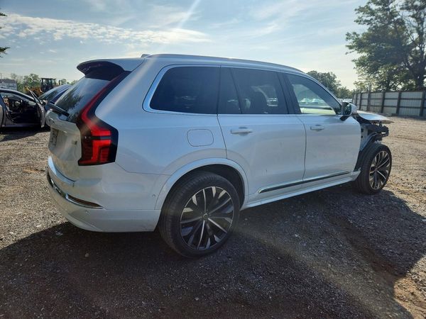 2026 VOLVO XC90 Plus Bright