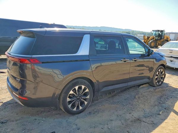 2024 KIA CARNIVAL